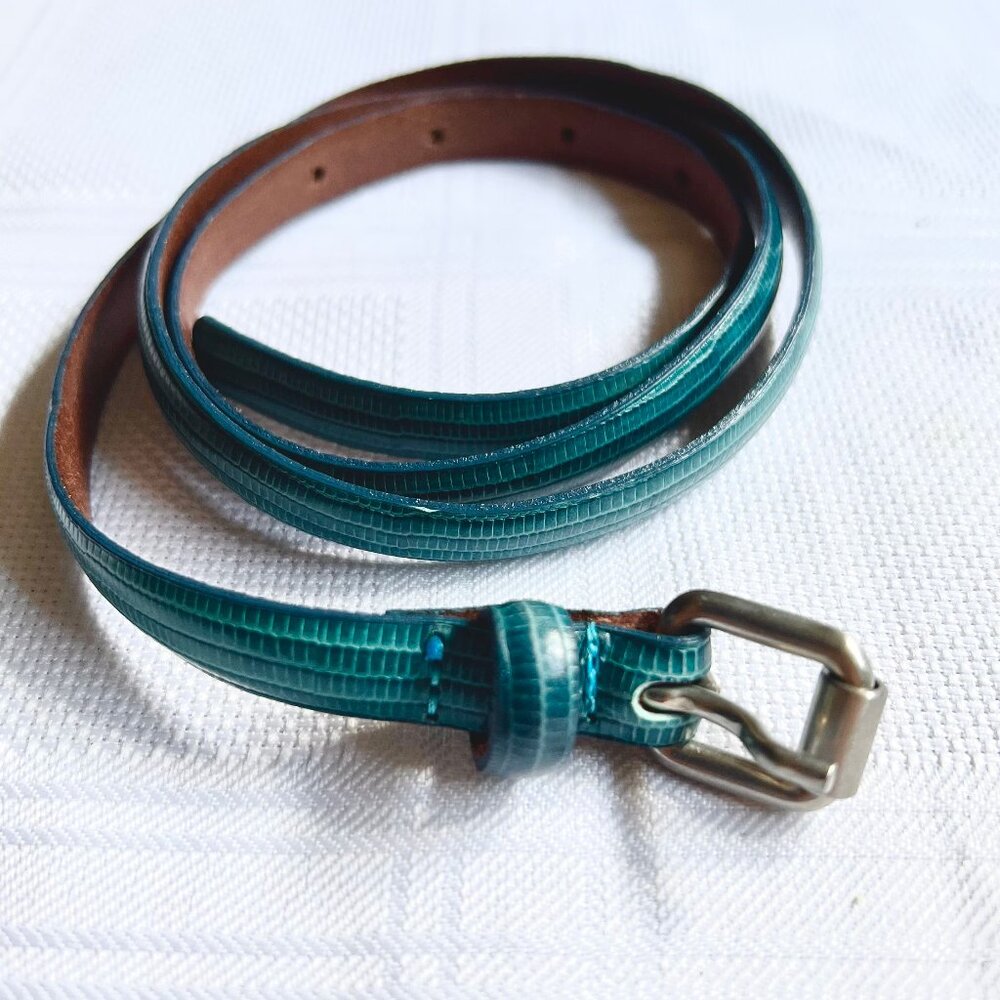 Club Monaco thin blue snake skin belt - vintage early 2000